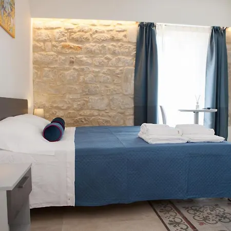 Candelieri19 3* モーディカ