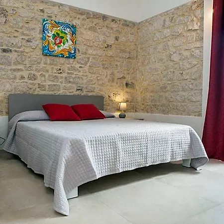 Candelieri19 Bed and Breakfast 3*